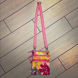 Vibrant 🌺 🌸 🌼 All For Color Crossbody Adj. Bag